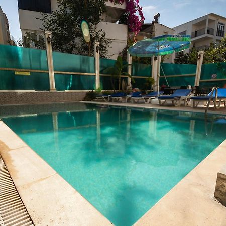 Behram Hotel Antalya Kültér fotó