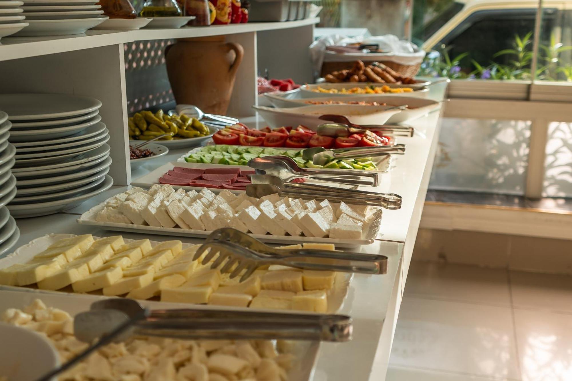 Behram Hotel Antalya Kültér fotó