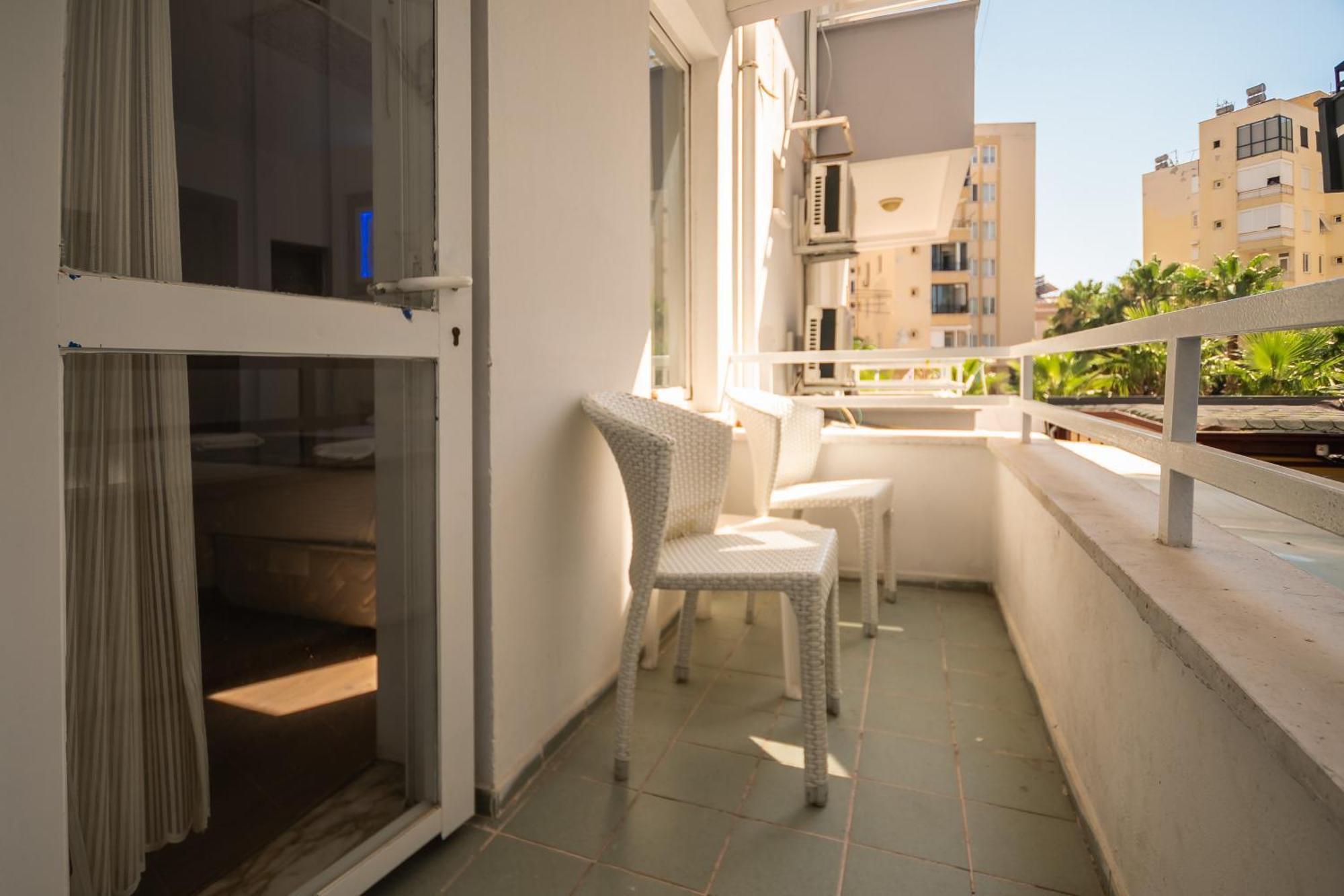 Behram Hotel Antalya Kültér fotó