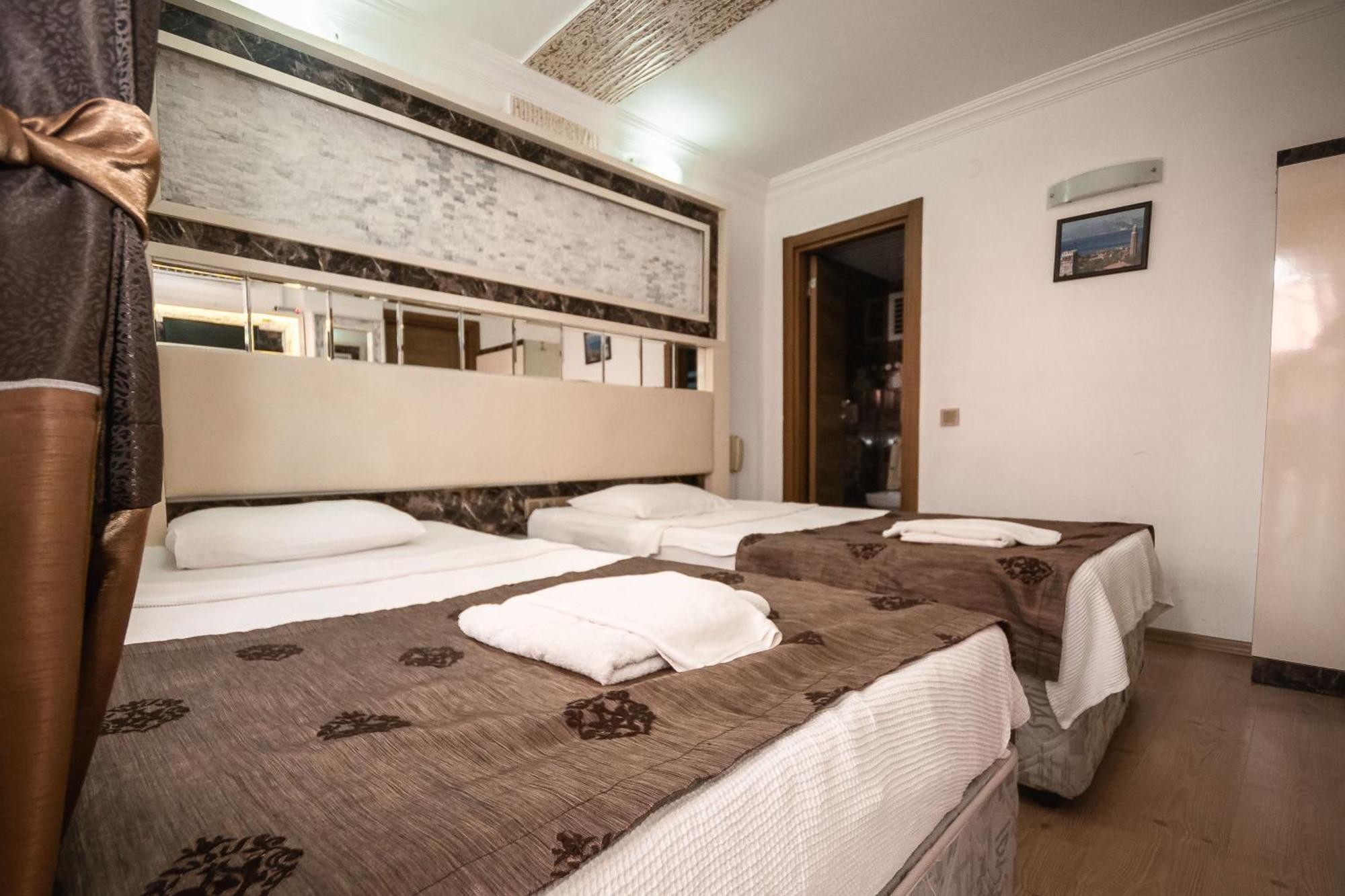 Behram Hotel Antalya Kültér fotó